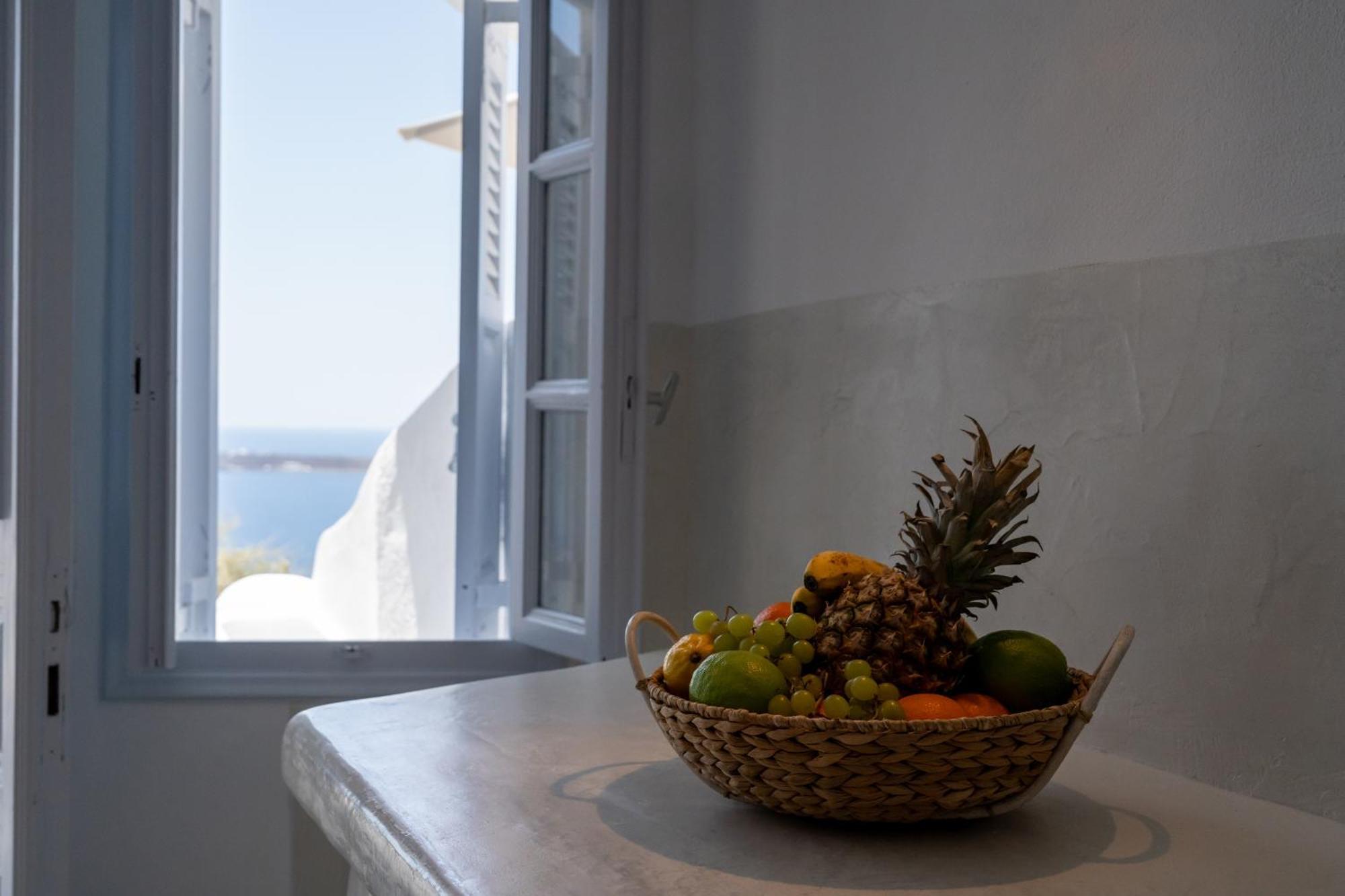 Vogue Suites Oia  Exterior foto